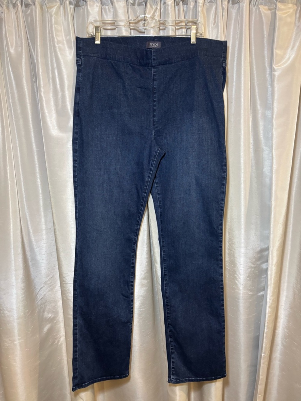 NYDJ Women's Dark Blue Pull-On Straight Jeans, size 14